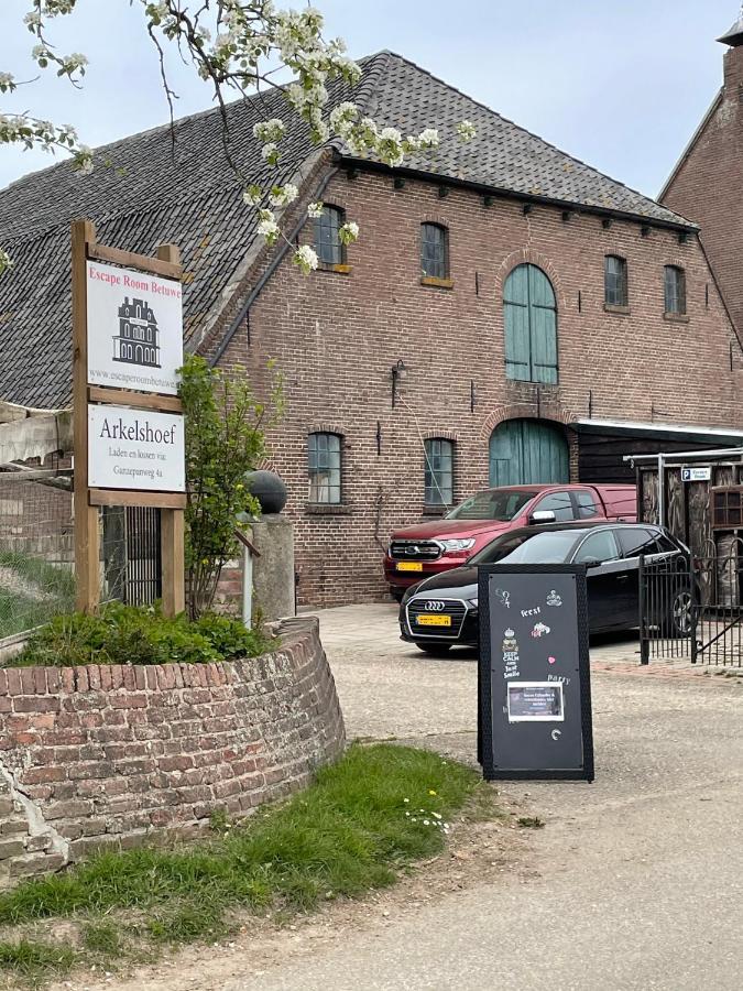 Landelijke Huis In De Betuwe Tricht Eksteriør billede